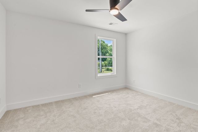 1024 Scenic View Ct, Old Hickory, TN 37138