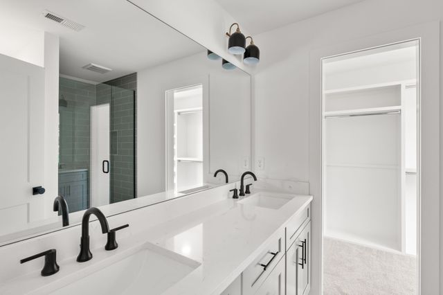 1024 Scenic View Ct, Old Hickory, TN 37138