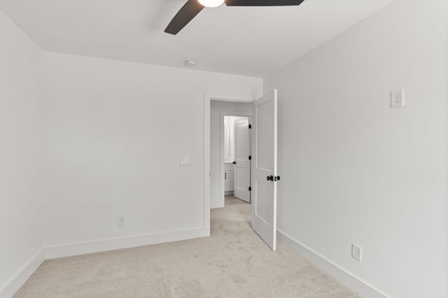 1024 Scenic View Ct, Old Hickory, TN 37138