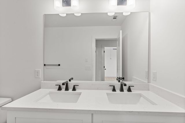 1024 Scenic View Ct, Old Hickory, TN 37138