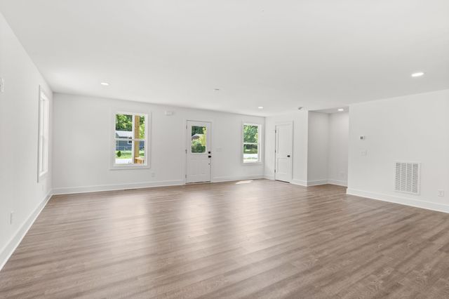 1024 Scenic View Ct, Old Hickory, TN 37138