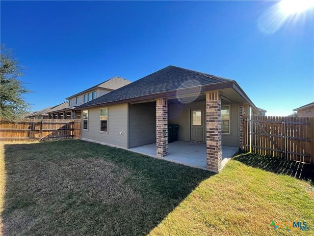 6161 Lavaca Drive, Belton, TX 76513