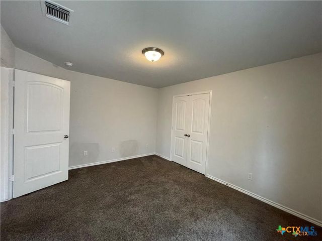 6161 Lavaca Drive, Belton, TX 76513