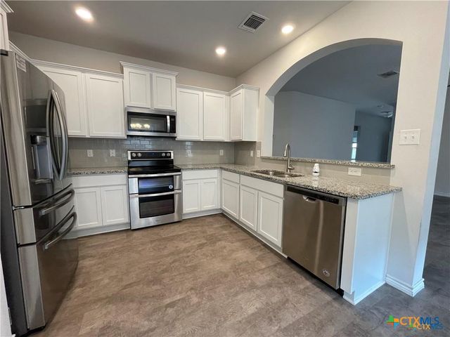 6161 Lavaca Drive, Belton, TX 76513