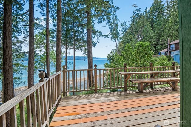 98 Hidden Cove, Lilliwaup, WA 98555