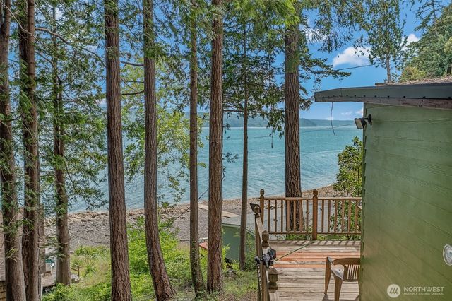 98 Hidden Cove, Lilliwaup, WA 98555