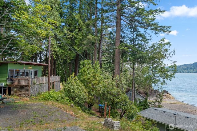 98 Hidden Cove, Lilliwaup, WA 98555