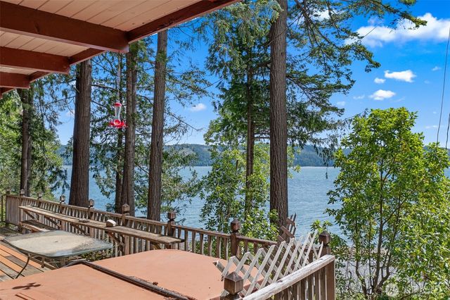 98 Hidden Cove, Lilliwaup, WA 98555