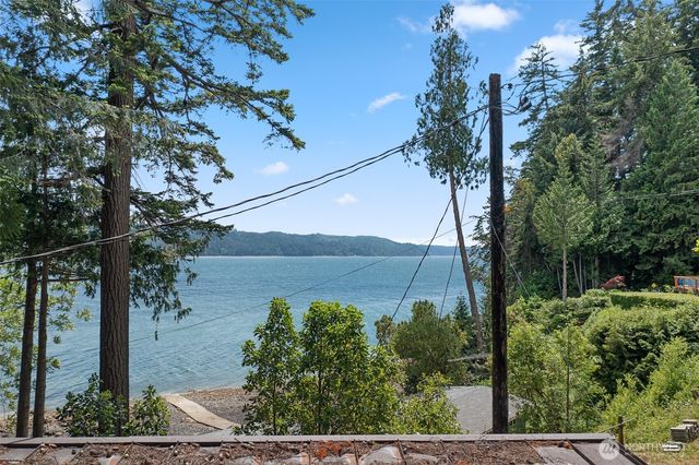 98 Hidden Cove, Lilliwaup, WA 98555