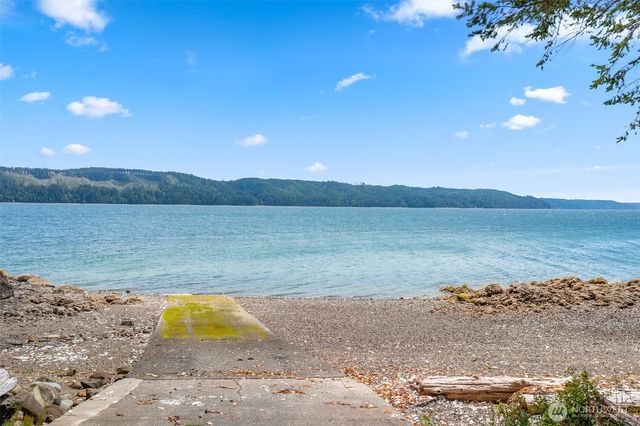 98 Hidden Cove, Lilliwaup, WA 98555