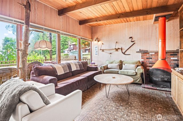 98 Hidden Cove, Lilliwaup, WA 98555