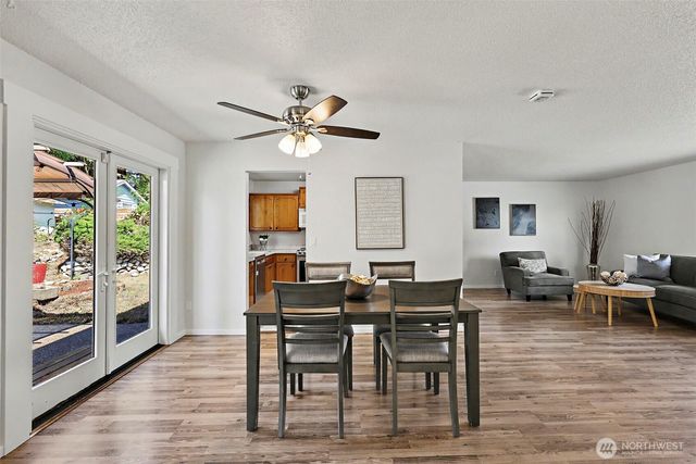 29425 34th Avenue S, Auburn, WA 98001