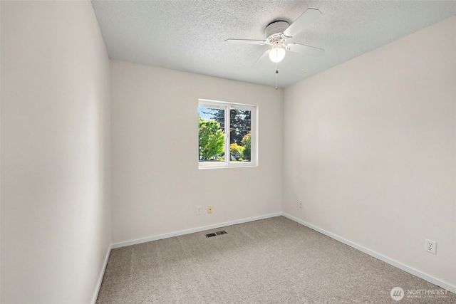 29425 34th Avenue S, Auburn, WA 98001