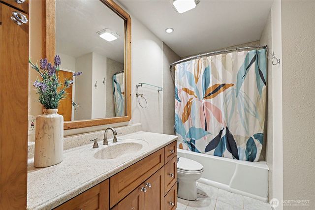 29425 34th Avenue S, Auburn, WA 98001