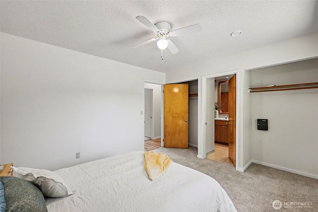 29425 34th Avenue S, Auburn, WA 98001
