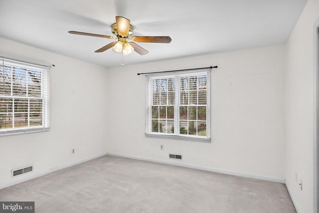 528 KETTLE RUN RD, Marlton, NJ 08053