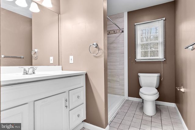 528 KETTLE RUN RD, Marlton, NJ 08053