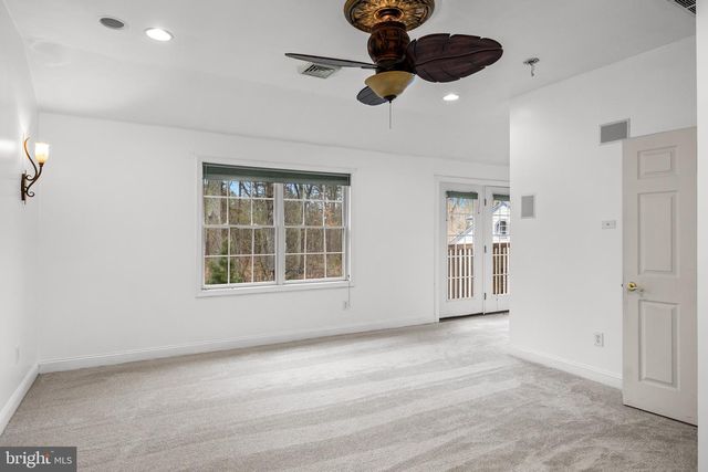 528 KETTLE RUN RD, Marlton, NJ 08053