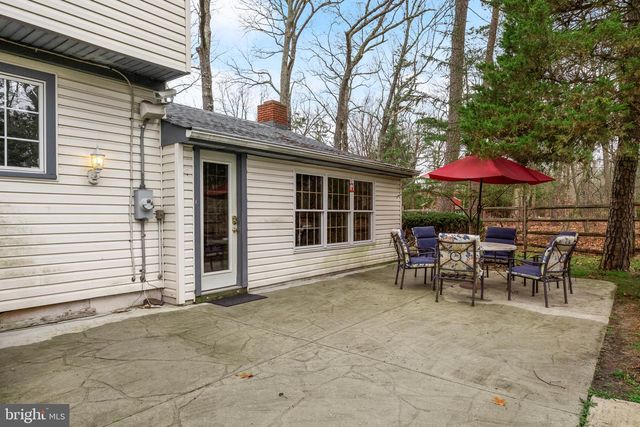 528 KETTLE RUN RD, Marlton, NJ 08053