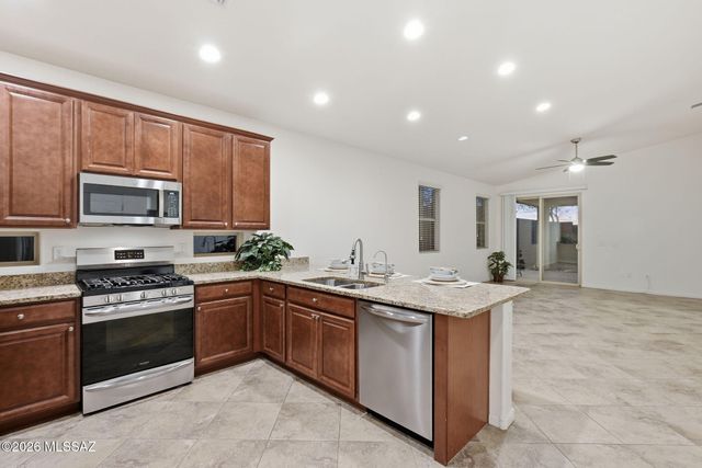 11313 E Squash Blossom Loop, Tucson, AZ 85747