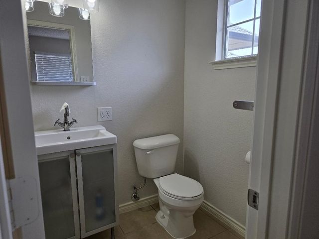 6011 Longley Court, Dallas, TX 75252