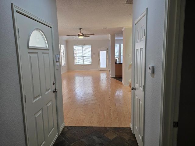 6011 Longley Court, Dallas, TX 75252