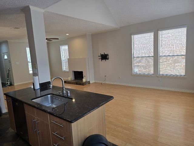 6011 Longley Court, Dallas, TX 75252