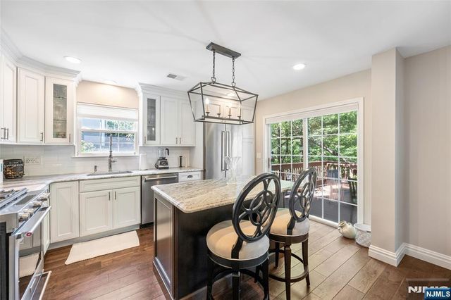 416 Green Mountain Road, Mahwah, NJ 07430