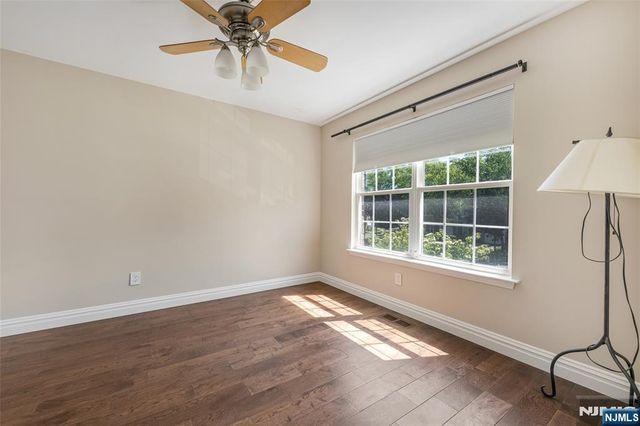 416 Green Mountain Road, Mahwah, NJ 07430
