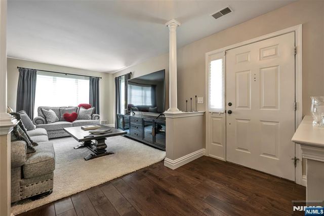 416 Green Mountain Road, Mahwah, NJ 07430