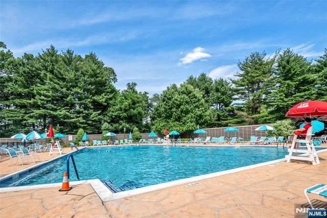 416 Green Mountain Road, Mahwah, NJ 07430