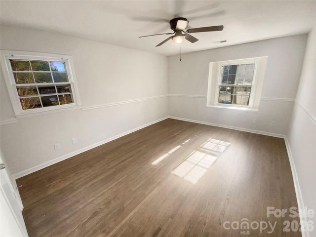 4661 Easthaven Drive, Charlotte, NC 28212