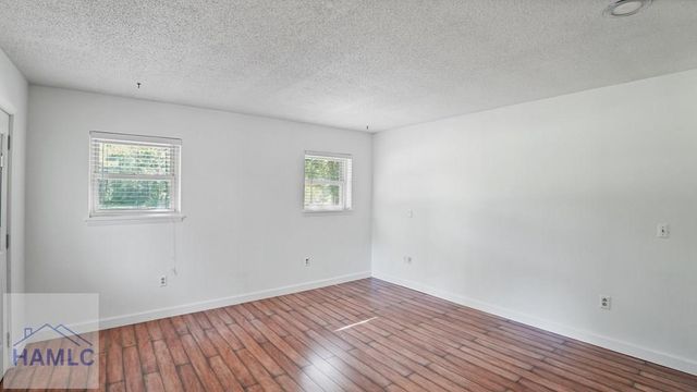 285 Knotty Pine Road, Jesup, GA 31545
