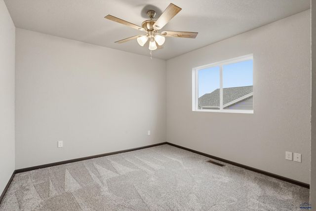 421 YELNER DR, Box Elder, SD 57719