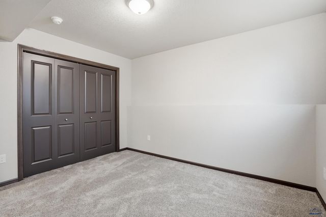 421 YELNER DR, Box Elder, SD 57719