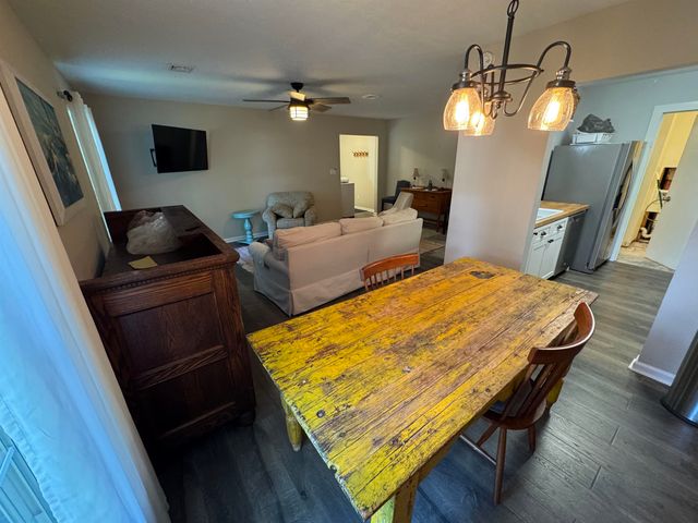 301 Stratford Pl., Murrells Inlet, SC 29576