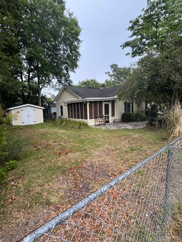 301 Stratford Pl., Murrells Inlet, SC 29576