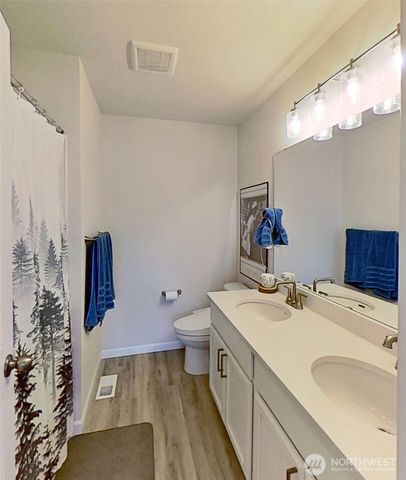 10378 Balto Road NW, Bremerton, WA 98311