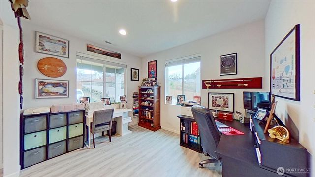 10378 Balto Road NW, Bremerton, WA 98311