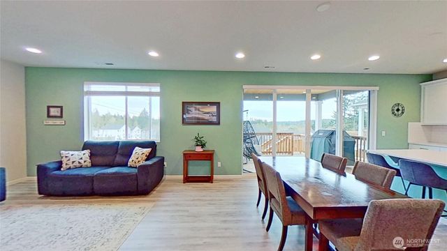 10378 Balto Road NW, Bremerton, WA 98311