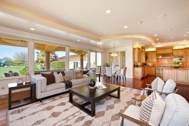 5037 Milton Ranch Rd, Shingle Springs, CA 95682