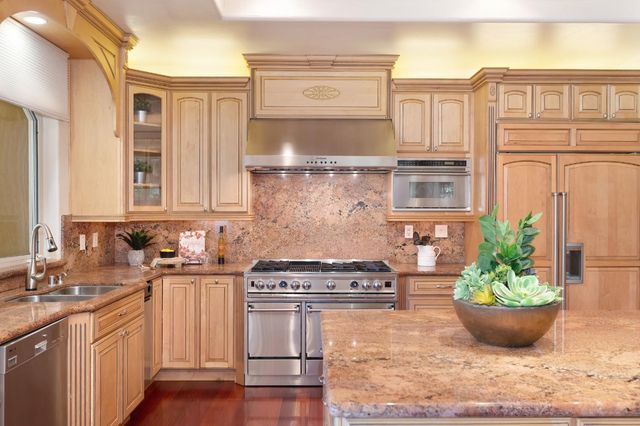 5037 Milton Ranch Rd, Shingle Springs, CA 95682