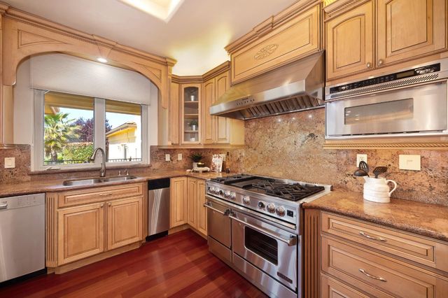 5037 Milton Ranch Rd, Shingle Springs, CA 95682