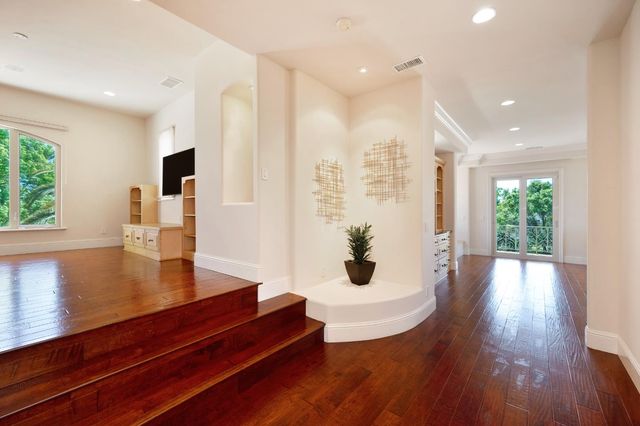 5037 Milton Ranch Rd, Shingle Springs, CA 95682