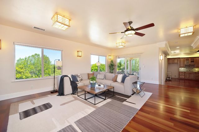 5037 Milton Ranch Rd, Shingle Springs, CA 95682