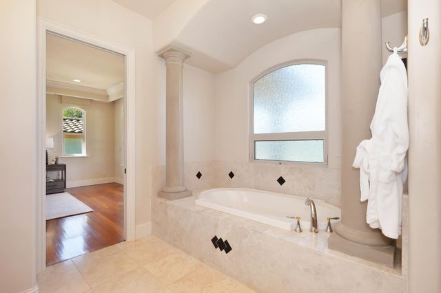 5037 Milton Ranch Rd, Shingle Springs, CA 95682