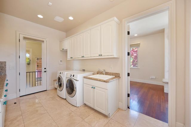 5037 Milton Ranch Rd, Shingle Springs, CA 95682