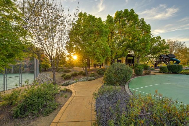 5037 Milton Ranch Rd, Shingle Springs, CA 95682