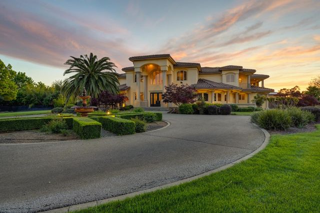 5037 Milton Ranch Rd, Shingle Springs, CA 95682