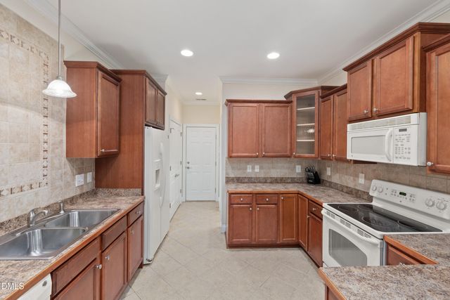 8009 Crookneck Drive, Angier, NC 27501